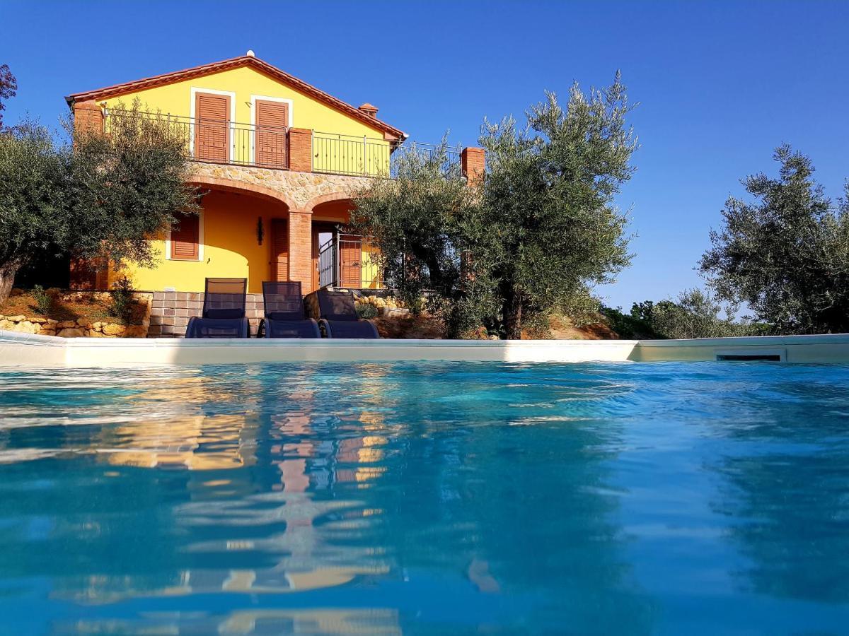Il Panorama Apartment Montescudaio Bagian luar foto