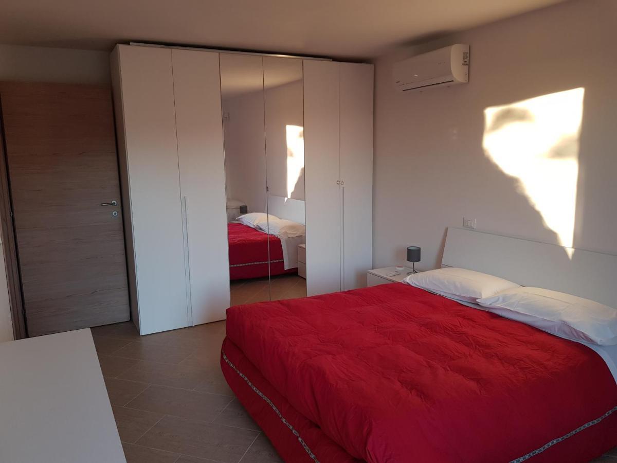 Il Panorama Apartment Montescudaio Bagian luar foto