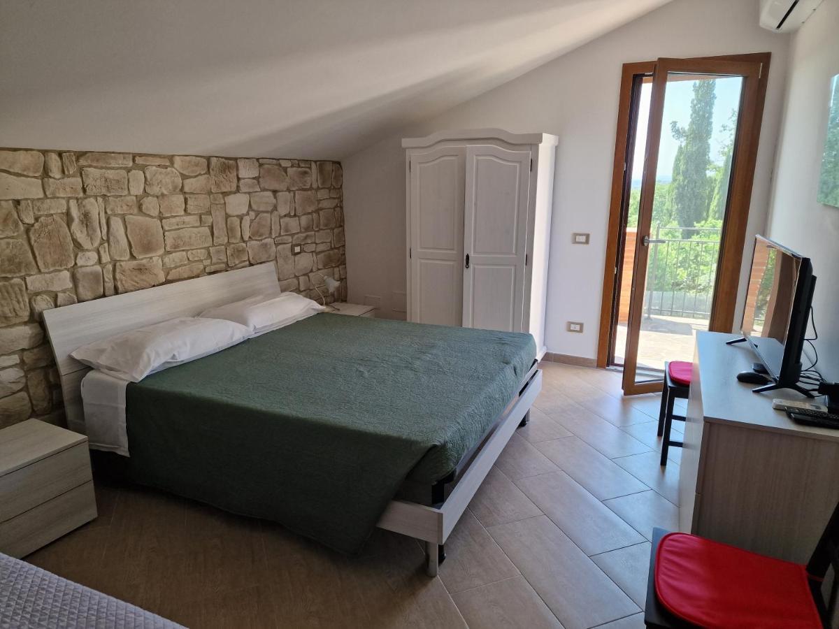 Il Panorama Apartment Montescudaio Bagian luar foto